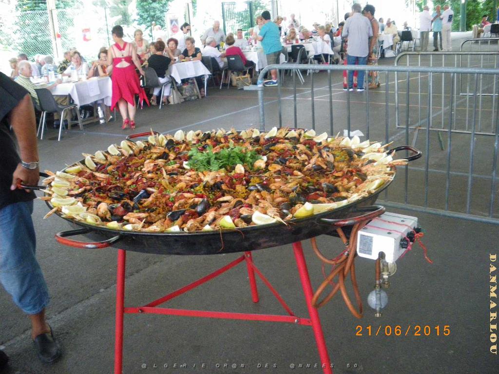 2015 06 21 COLLE SUR LOUP PAELLA (30).JPG